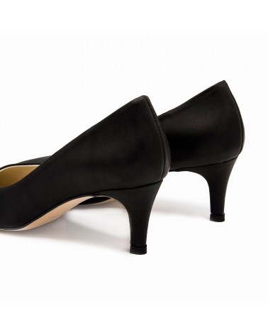 Shoe salon napa black