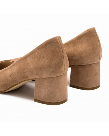 Suede lounge shoe taupe