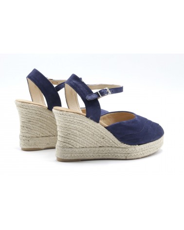 Sandal made of marine esparto grass