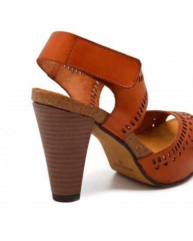 sandalia cuero mujer