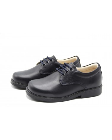 Shoe with laces Shoe with laces