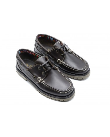 Zapato naútico marrón