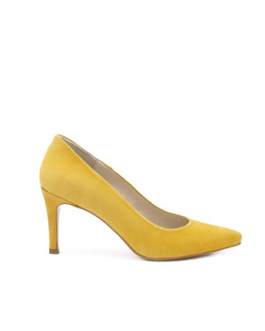 Yellow suede lounge shoe