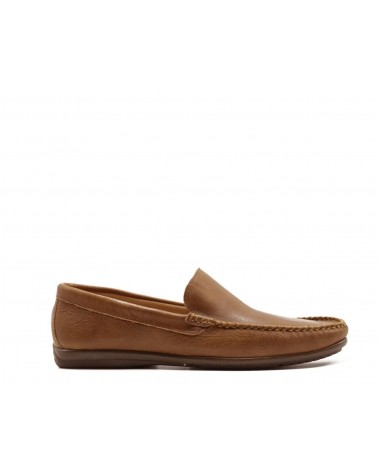 Brown shoe moccasin smooth blade