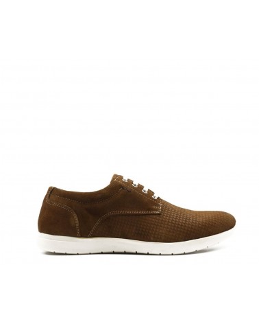 Brown laced shoe
