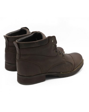 Brown laced boot Brown laced boot