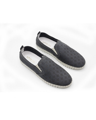 Zapato cómodo con elásticos Piscis. Apolos zapatería.