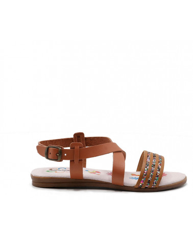 Sandalia niña fabricada en piel, piso de goma. Fabricado en España.