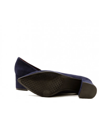 Zapato salón ante Aurora. Salón de tacón bajo cómodo. Apolos zapatería