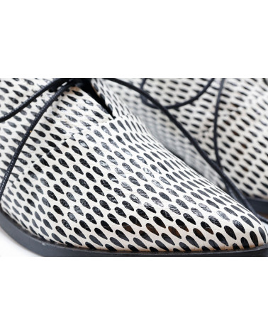 Zapato cordones blucher piel combinado lagrimas |  Apolos Zapato cordones blucher piel combinado lagrimas |  Apolos