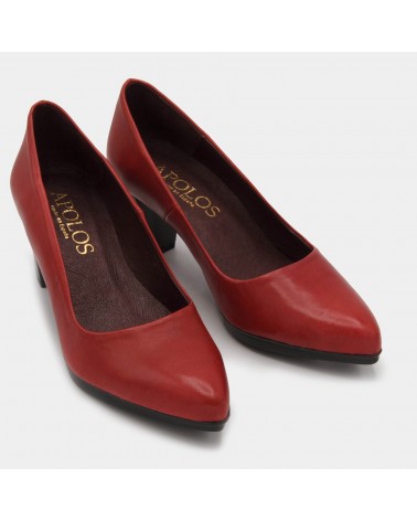 Red heeled shoe