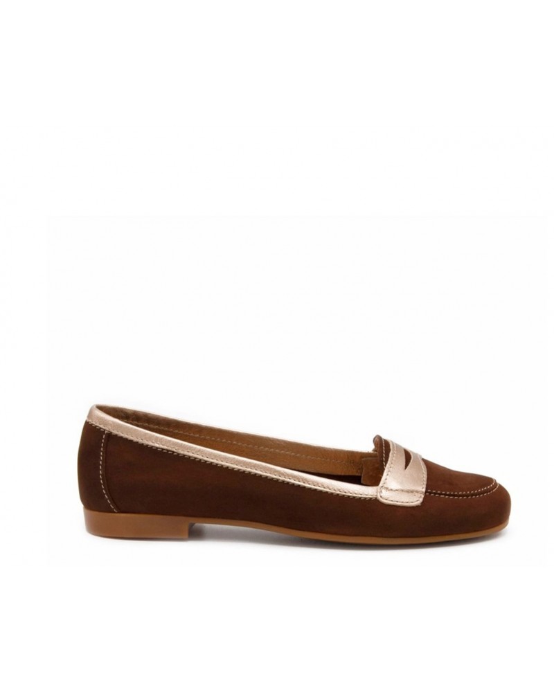 zapato marrón