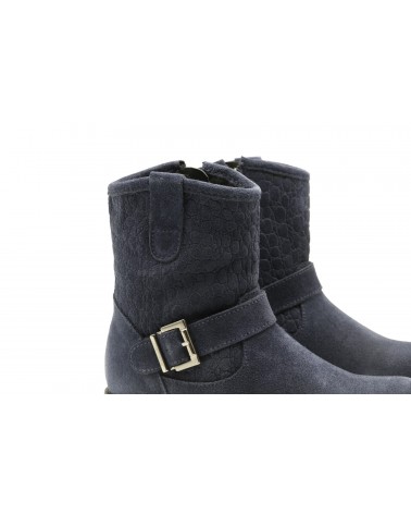 Kids boots