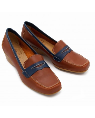 Mocasín de cuña con antifaz